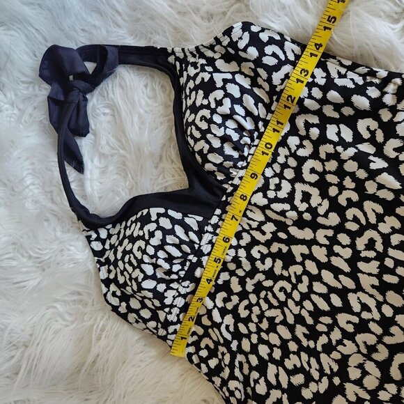 Land's End Women's Tankini Top Size 6 Halter Back Padded Animal Print Black Swim - Picture 5 of 10